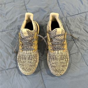 Adidas UltraBoost Oreo // Men’s size 10.5